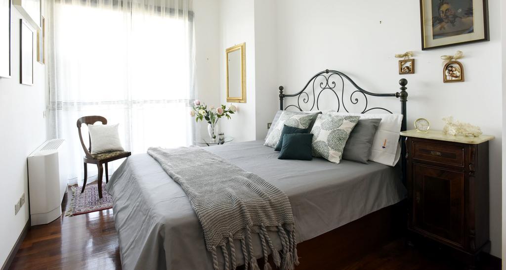 Altido Victorian Apt For 2 With Balcony And Free Parking Milaan
